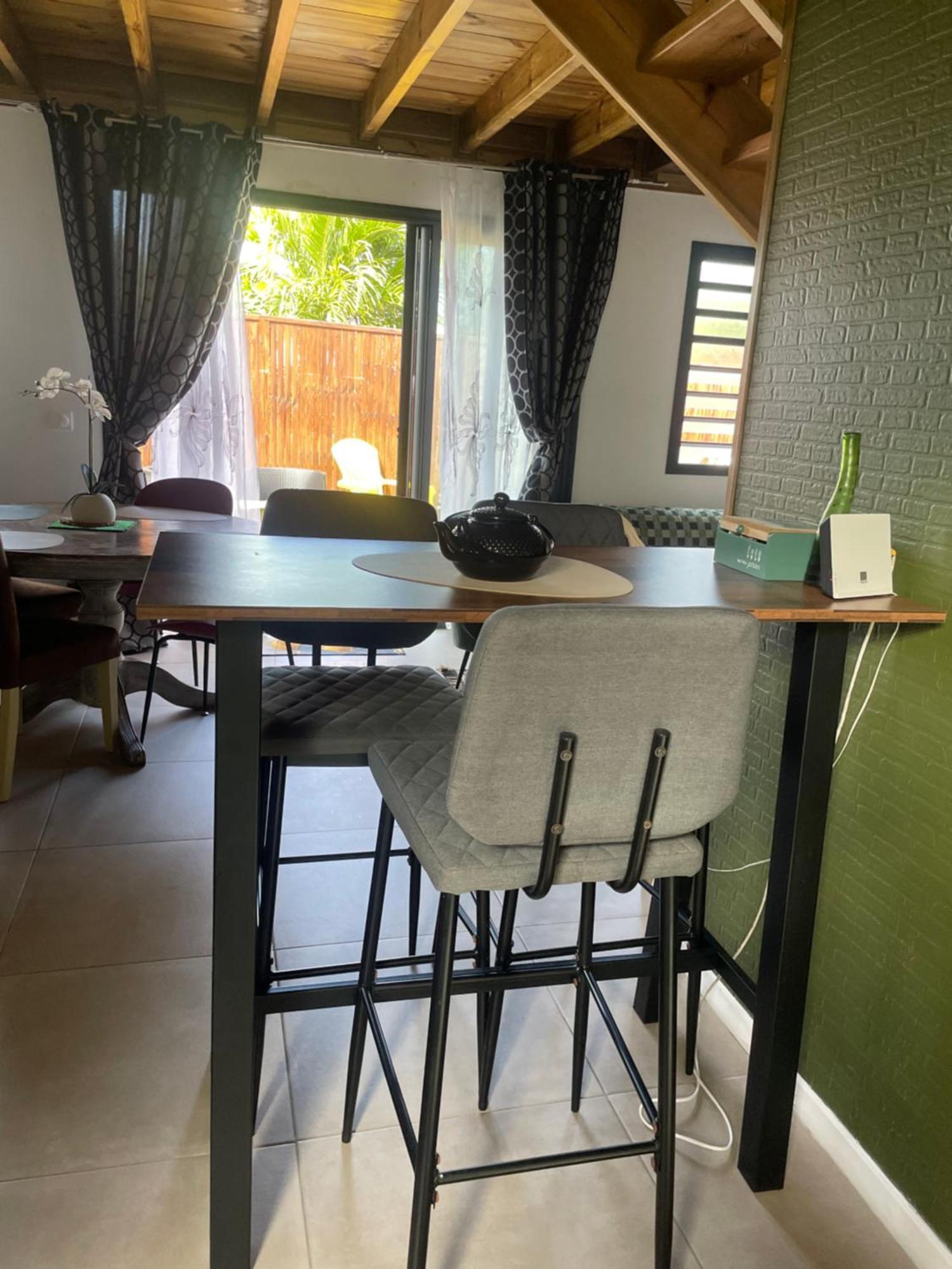 Charmant Chalet Avec Jacuzzi, L'Ile O Vert Saint-Philippe Esterno foto